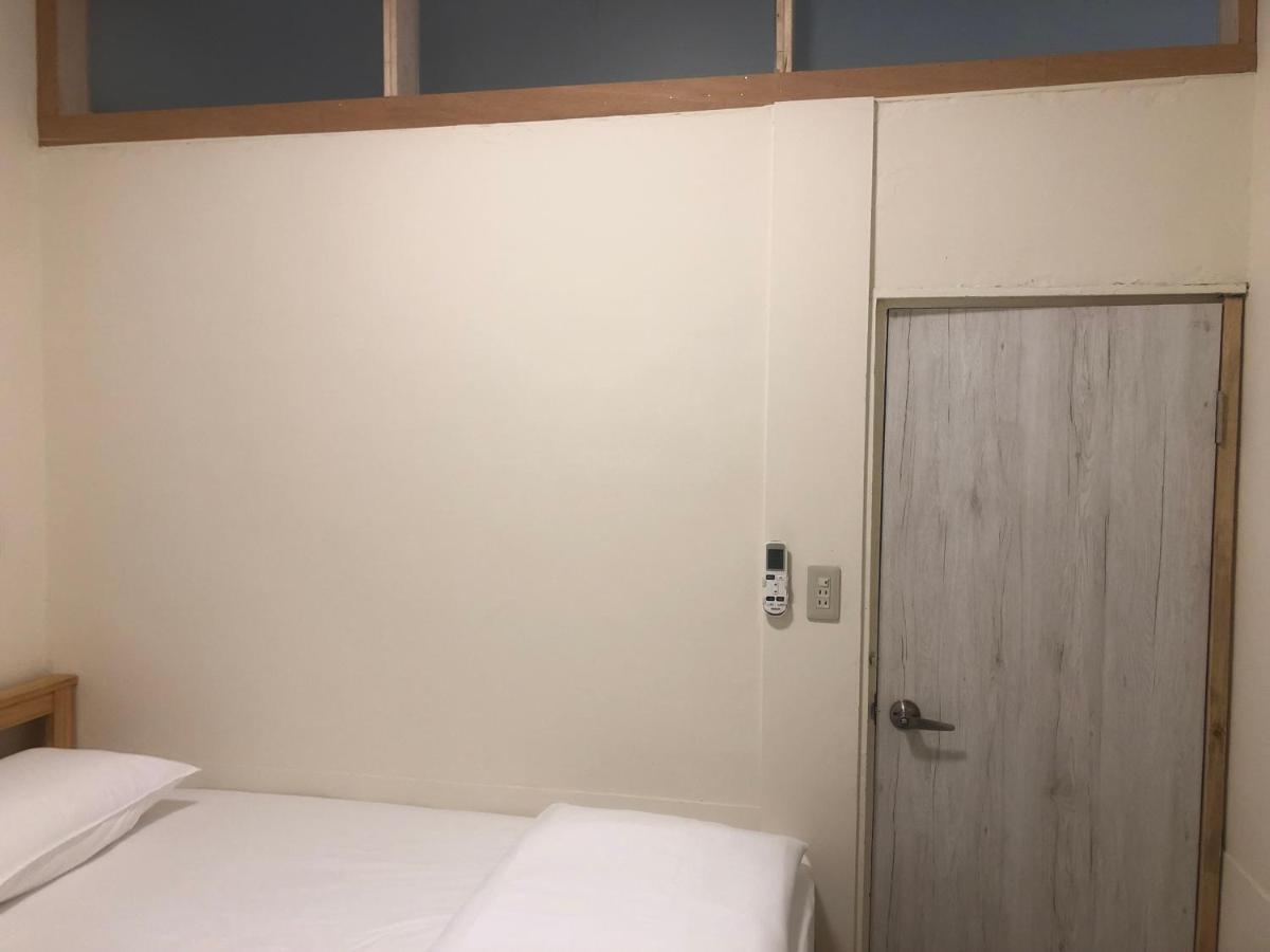 Simple Walk Guest House 小公寓 Đài Nam Ngoại thất bức ảnh