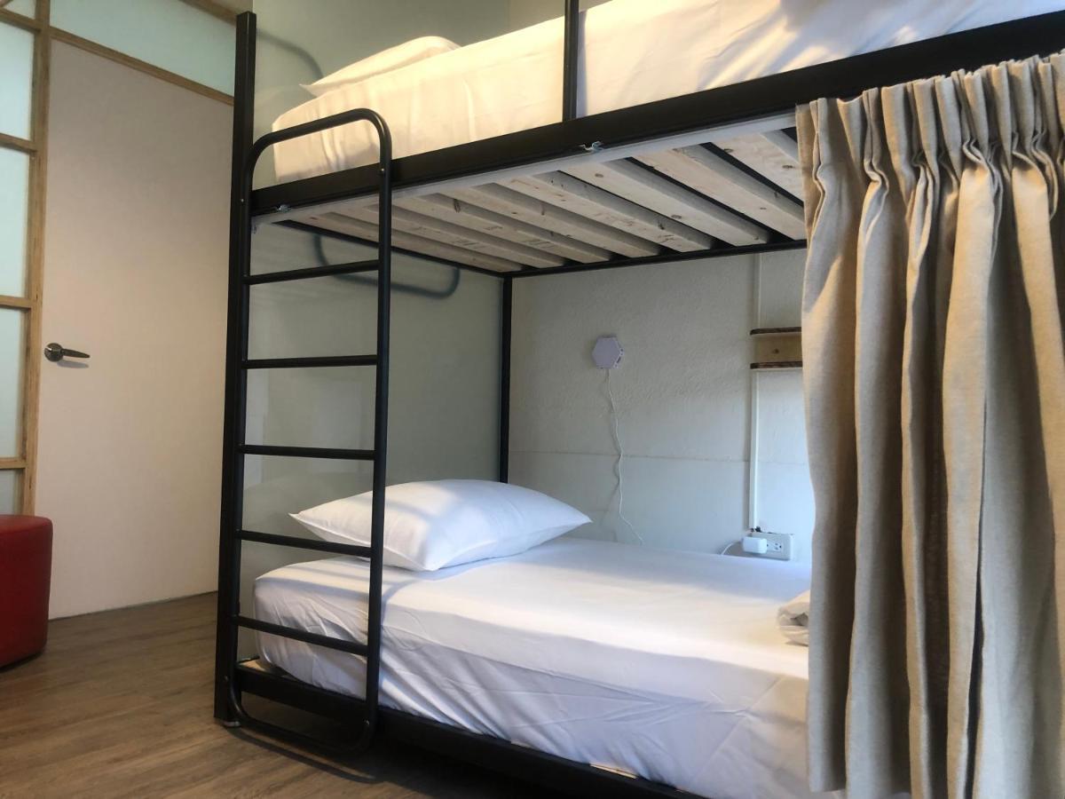 Simple Walk Guest House 小公寓 Đài Nam Ngoại thất bức ảnh