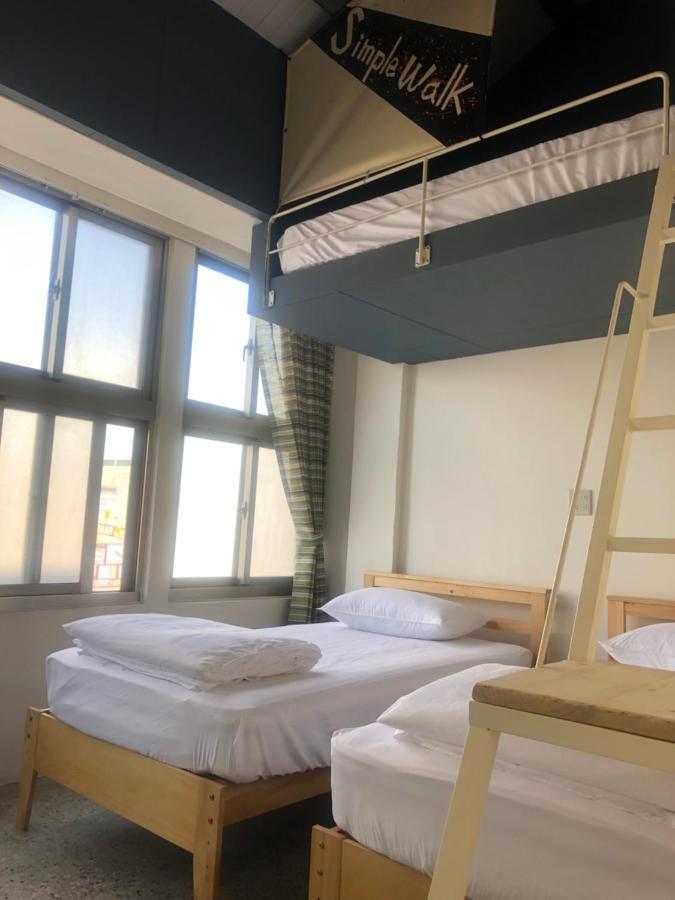 Simple Walk Guest House 小公寓 Đài Nam Ngoại thất bức ảnh