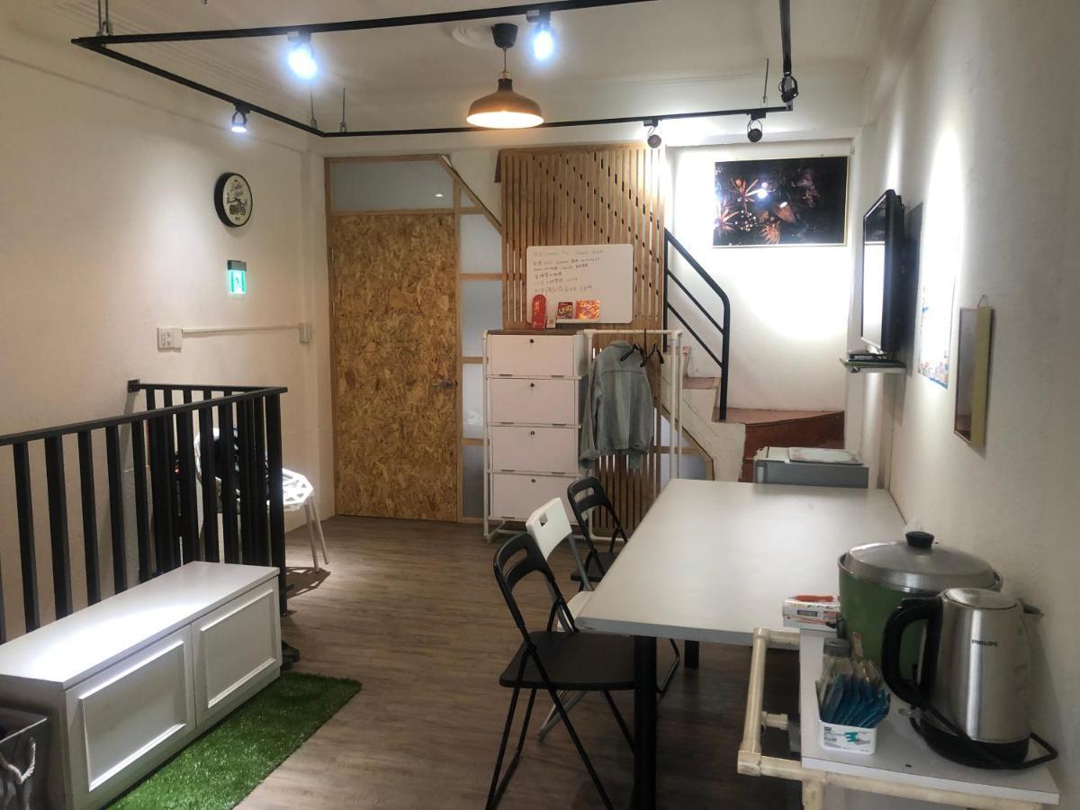 Simple Walk Guest House 小公寓 Đài Nam Ngoại thất bức ảnh